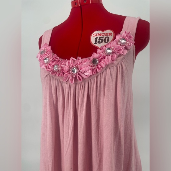 2 FOR $20 Y2K Pink Tank Top With 3D Flowers And Rhinestone Beaded Embellishments - Picture 3 of 10